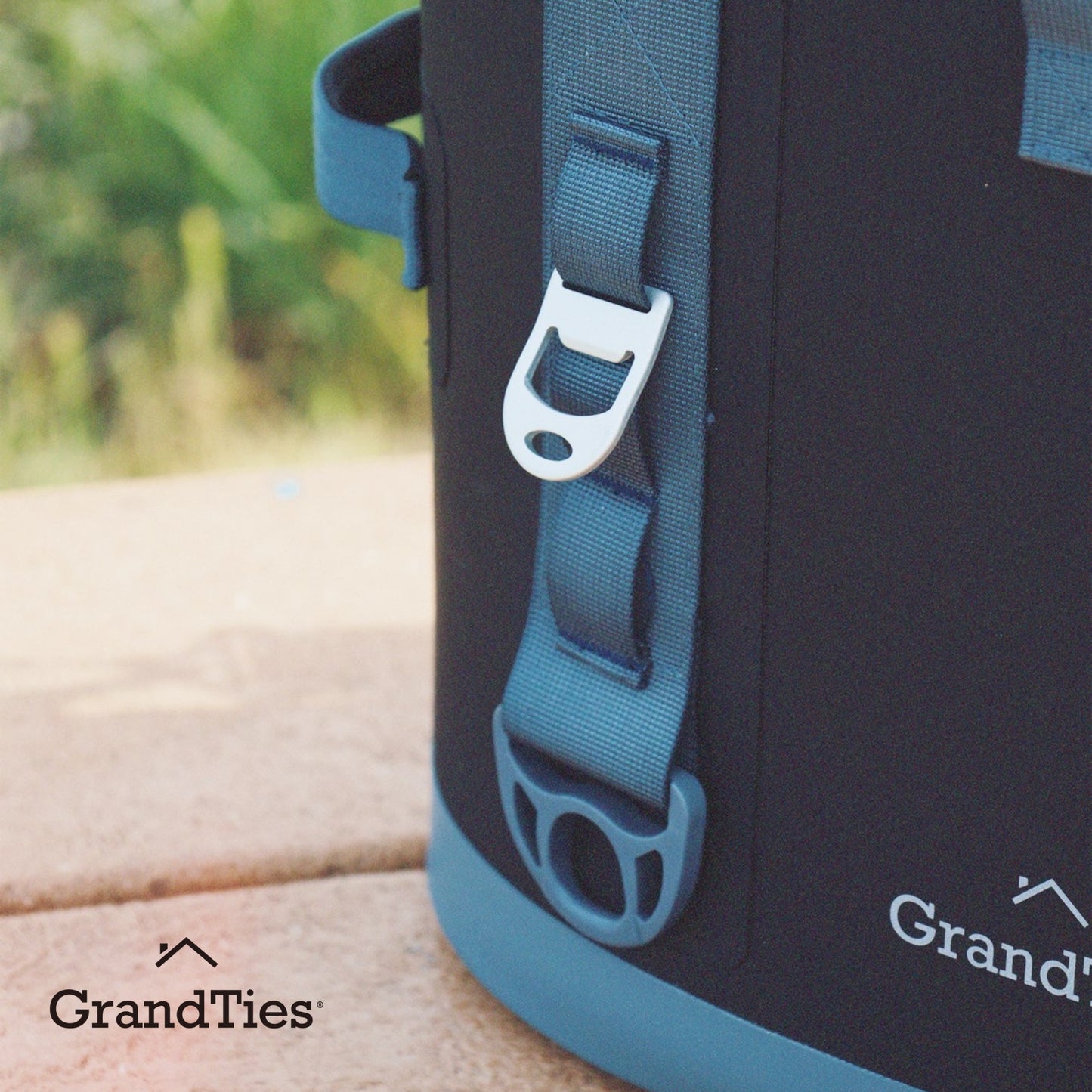 GRANDTIES グランタイズポータブルソフトクーラーバッグ【40L】